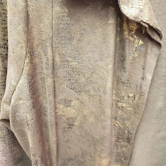 Boho Chic Brown and Gold Asymmetrical Button Front Top - Picture 5 of 6